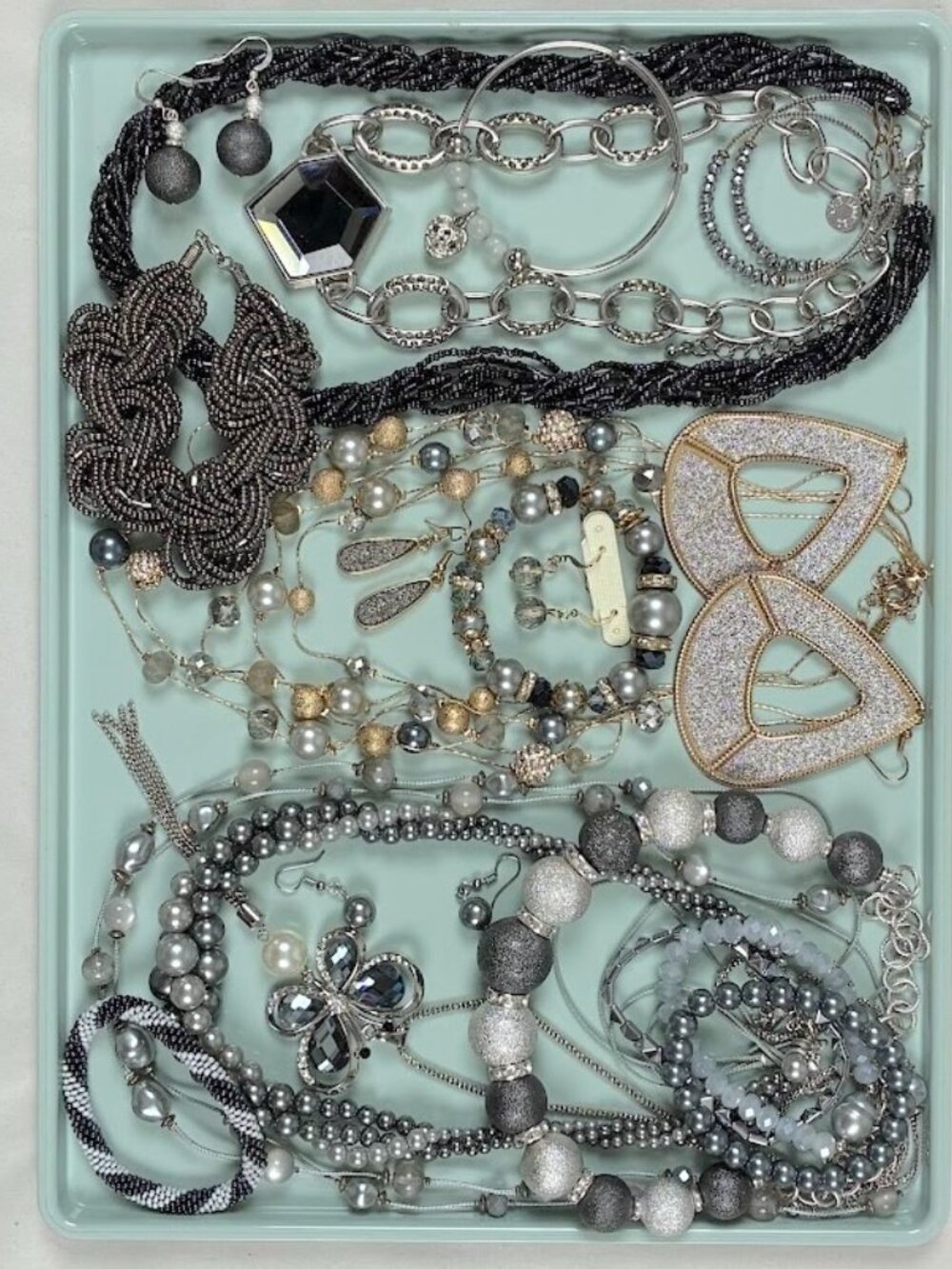 Jewelry Lot Silver and Gold Tones Fall Winter Holiday Wearable  20 pcs.  1 lb.